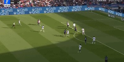 1745105526660031545.gif 九游体育-【早报】让一追六,三张红牌的京鲁大战