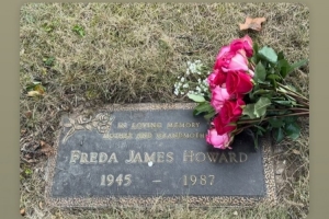 九游体育官网-詹姆斯转发纪念外婆诞辰日：生日快乐 您的外孙想念您！