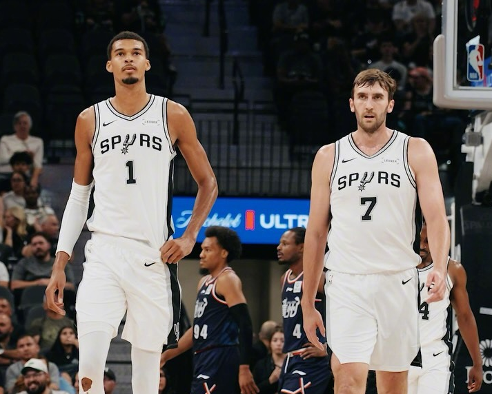 九游体育-雷霆vs马刺前瞻：能否四杀雷霆？文班亚马成马刺胜负关键