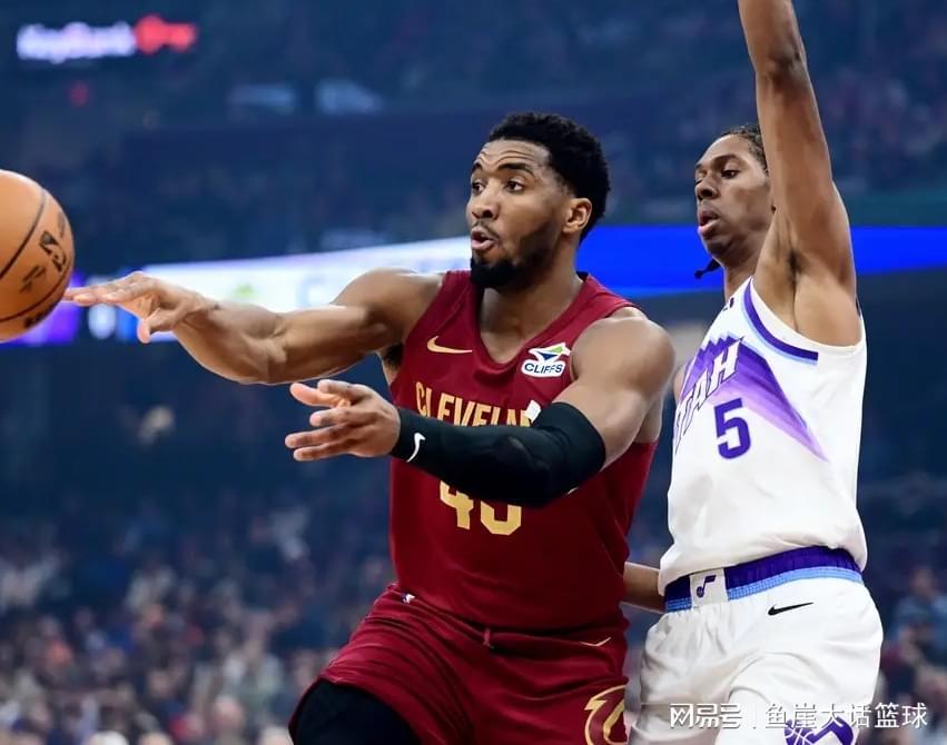 九游体育-NBA最新排名出炉！湖人无路可退，凯尔特人2队爆冷，快船喜讯连连