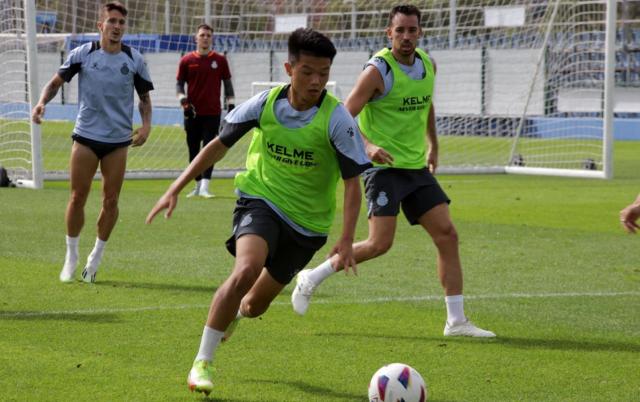 九游体育-对话西班牙人青训教练：杨希谭凯元有潜力进入一队