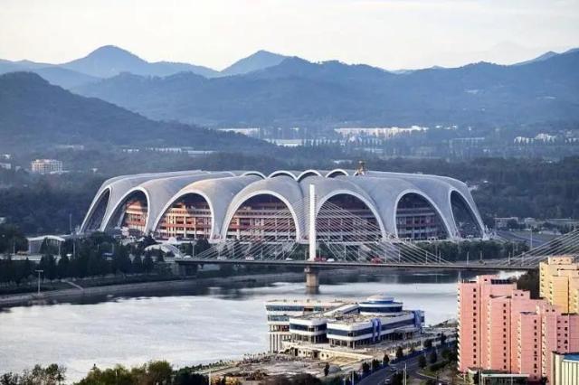 1687365488987000284.jpg 9体育-【早报】嘿喂狗!巴萨撬走京多安!沙特扫货切尔西!