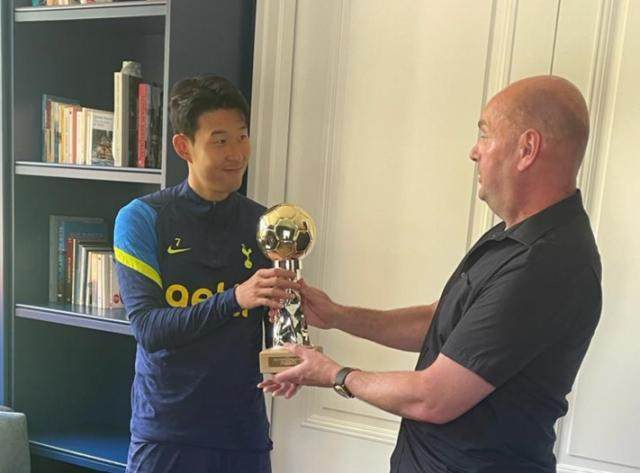 1653806900988080437.jpeg 九游体育官网-Goal.com点评孙兴慜: 1座英超金靴 7座亚洲金球奖