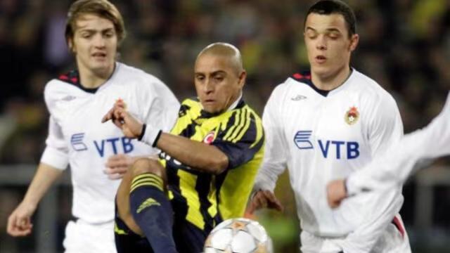 那个把莱万挤到第3级联赛的人 被酒精毁掉了青春…