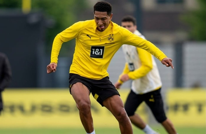 3800万欧、34场0球3助！多特赌“小贝林”，真的赌输了？|多特蒙德|贝林厄姆|德甲|大卫·贝克汉姆|乔布·贝林厄姆_新浪体育_新浪新闻